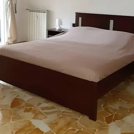 Apartment Nella, Free Parking & Luggage Storage