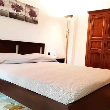 Apartment Apartment Nella, Free Parking & Luggage Storage