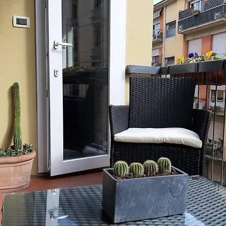 Apartment Nella, Free Parking & Luggage Storage Florence